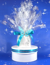 Christmas Cello basket wrap - white snowflakes