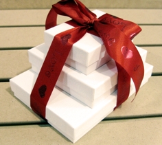 love ribbon red